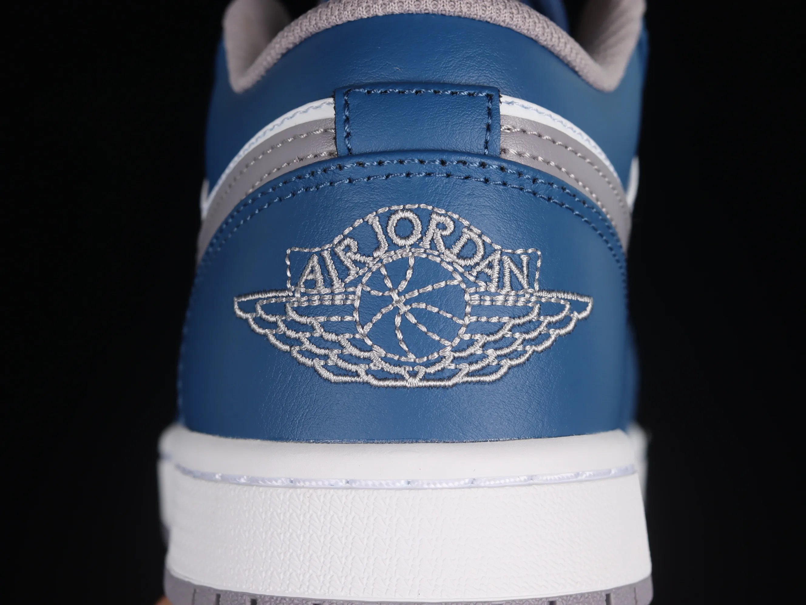 All categories Air Jordan Jordan series basketball shoes Air Jordan 1 Low G version pure original Air Jordan 1 Low "French Blue" AJ1 Joe 1 white blue cultural low-top casual sneakers 553558-412